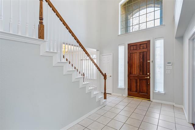Foto del edificio - 2208 Windy Ridge Ct