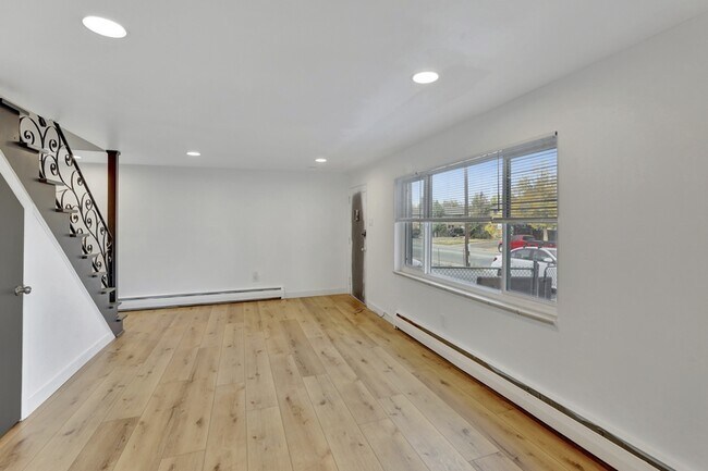 Foto del edificio - 7205 Tennyson St