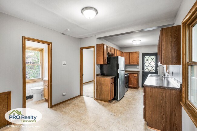 Foto del edificio - Recently Remodeled 2 Bedroom Home