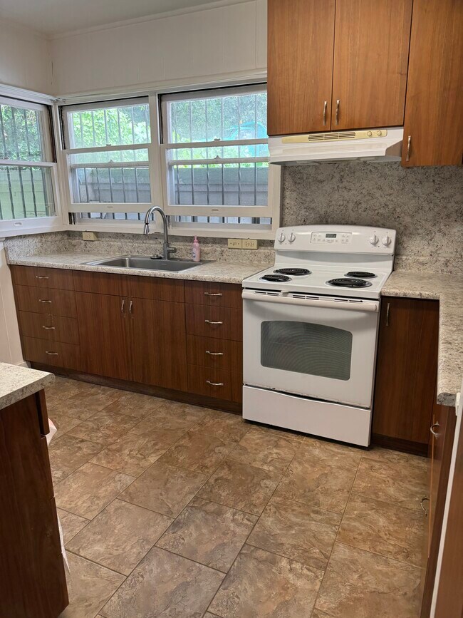 Foto del edificio - 2976 Oahu Ave