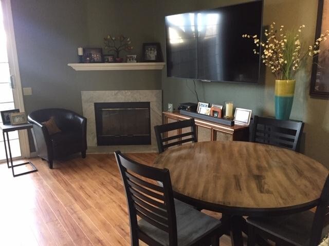 Living Room 3 - 1049 Bell St