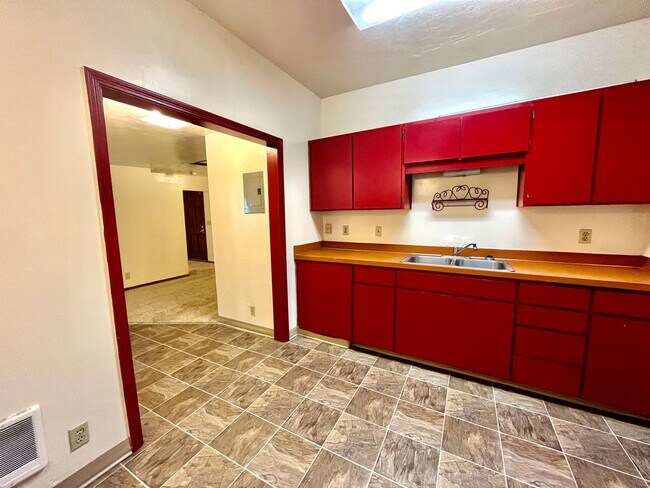 Foto del edificio - 4th &amp; Madison