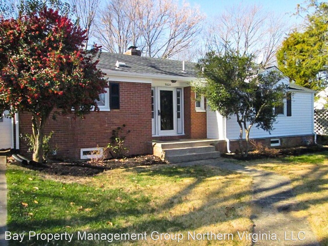 Primary Photo - 4 br, 2.5 bath House - 9004 STRATFORD LANE