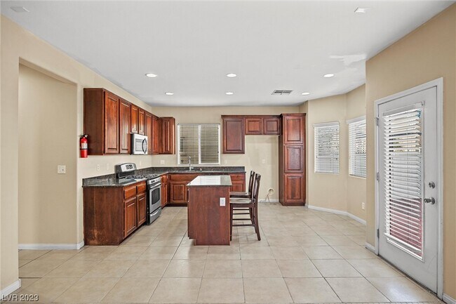 Foto del edificio - 5253 Wild Sunflower St