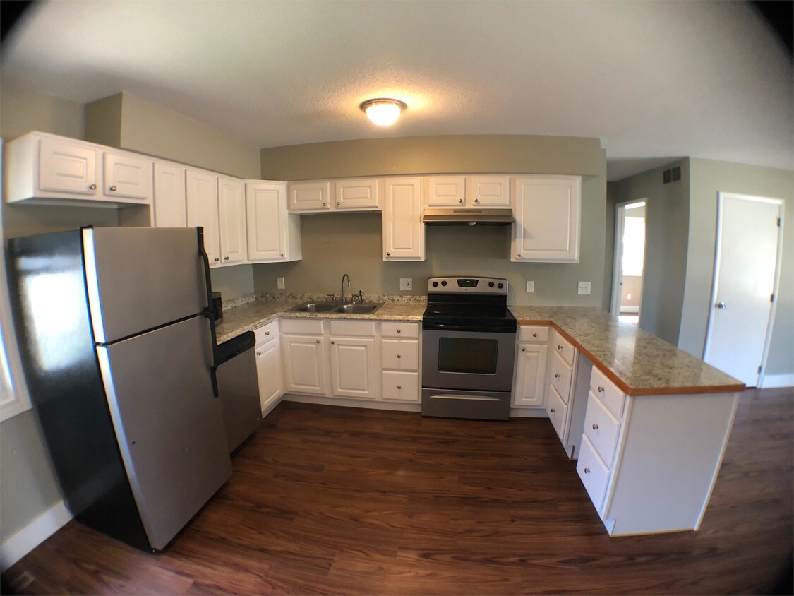 Foto principal - 303 S Oak St