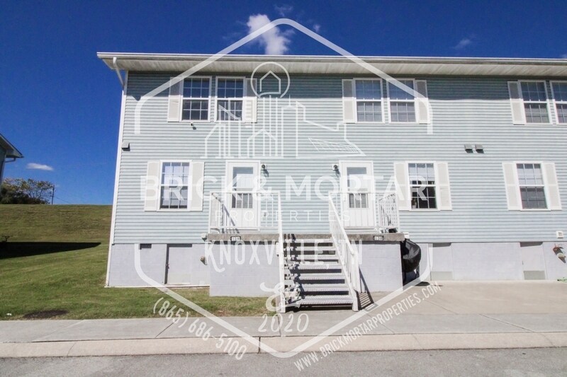 Primary Photo - 136 N 6th St