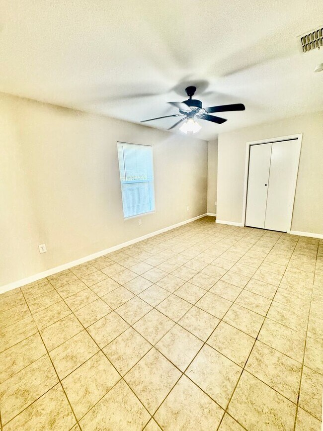 Foto del edificio - 2 Bedroom / 1 Bath Rental – Southside Neighborhood