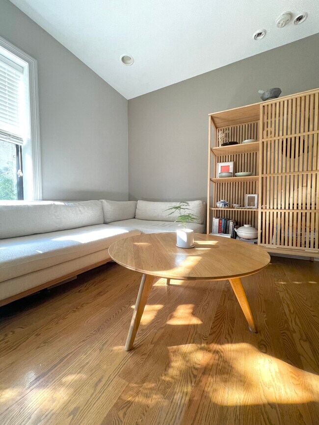 Foto del edificio - 3175 N Hudson Ave