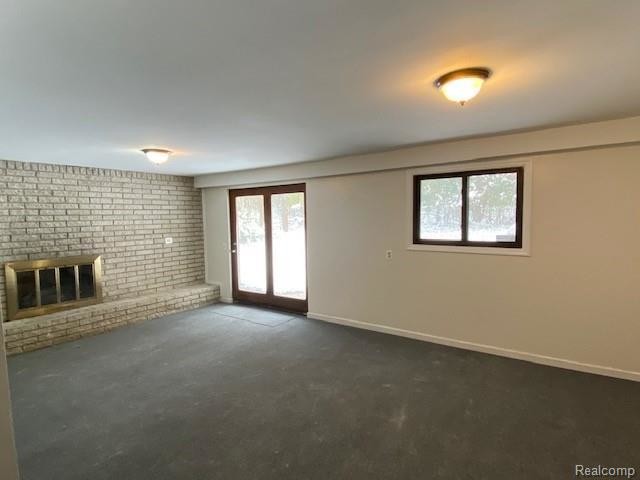 Building Photo - 5299 Beach Rd