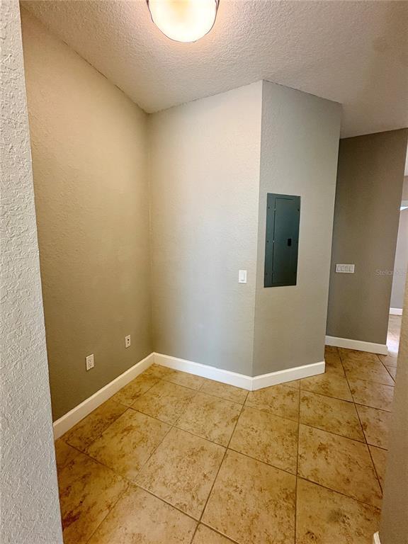 Building Photo - 165 Alexander Woods Dr