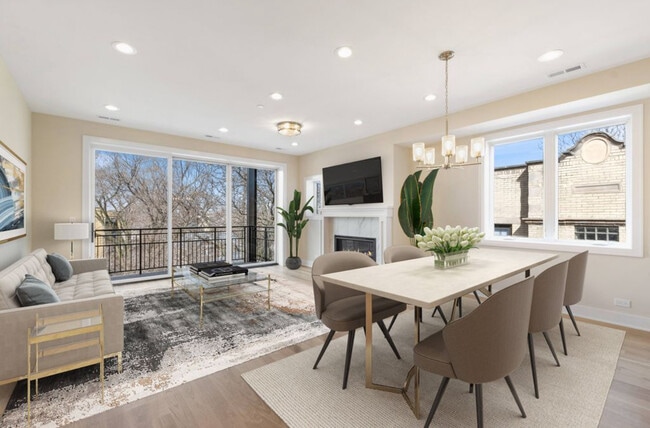 Foto del edificio - 4861 N Hermitage Ave