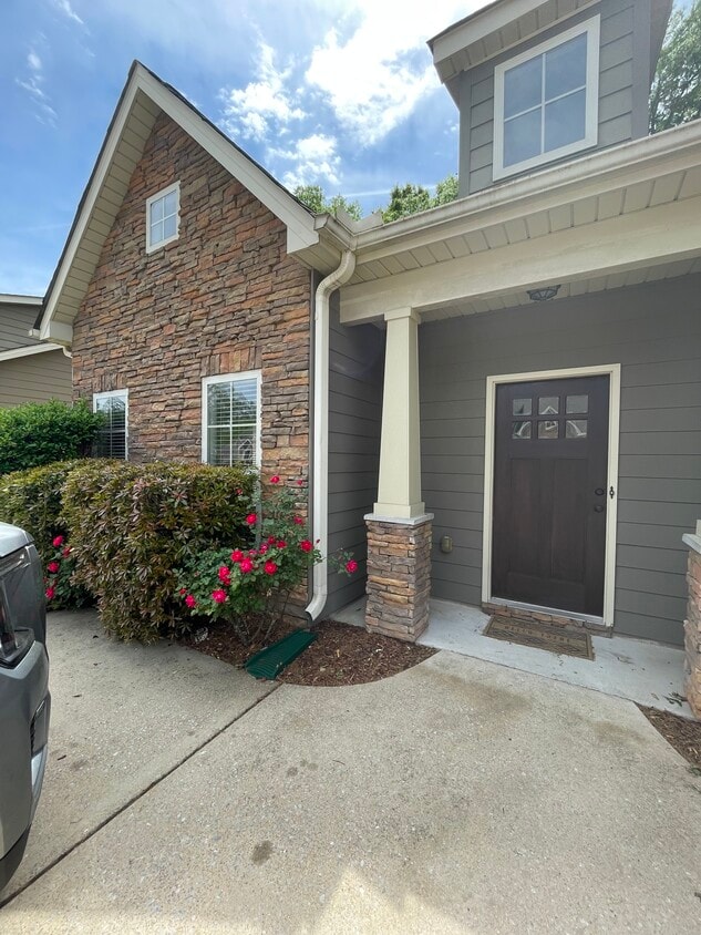 3947 River Pointe Ln Unit 3947, Vestavia Hills, AL 35216 Condo for