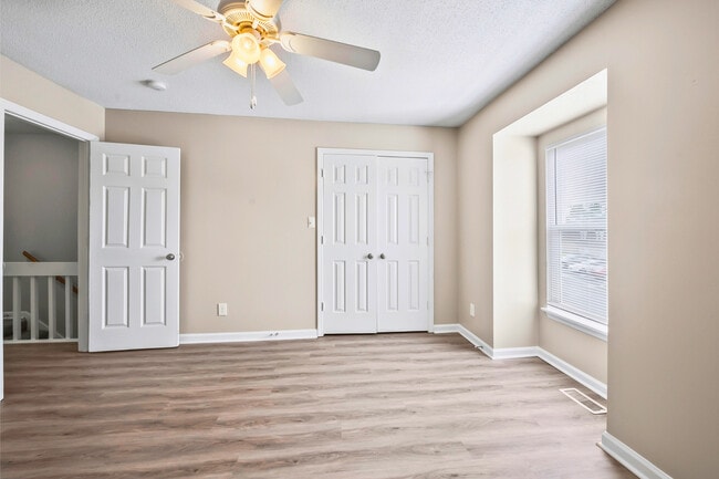 Building Photo - North Ingleside Townhomes