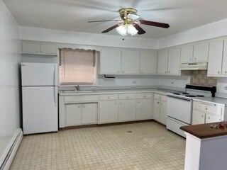 Foto del edificio - 6625 Pershing Rd