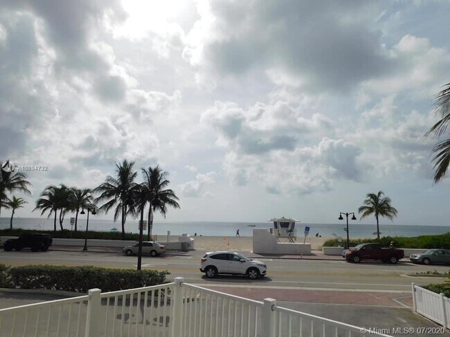 Building Photo - 1200 N Fort Lauderdale Beach Blvd