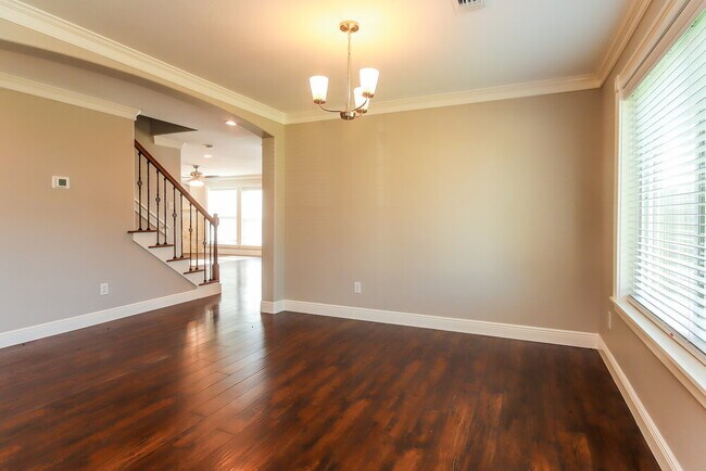 Foto del edificio - 229 Mammoth Springs Ln