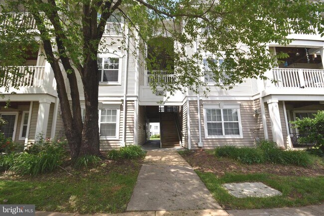 Foto del edificio - 11000 Kinship Ct