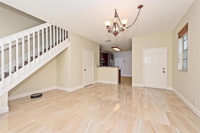 Building Photo - 3709 San Simeon Cir