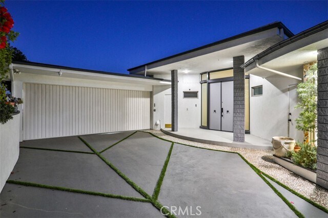 Primary Photo - 1740 Cielito Dr