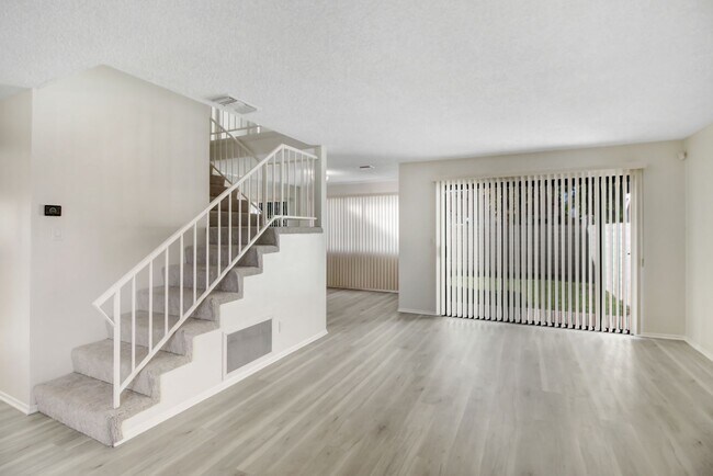 Foto del edificio - Your Dream 3BR/2.5BA Rental in the Desirable 'Dearborn Grove' Community in Redlands!