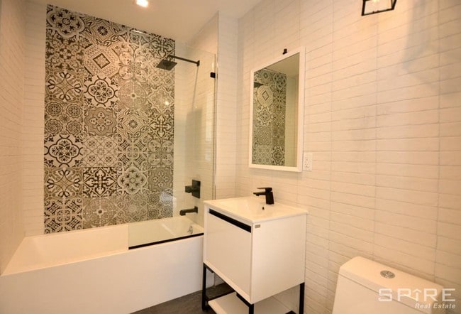 Building Photo - 808 Saint Johns Pl