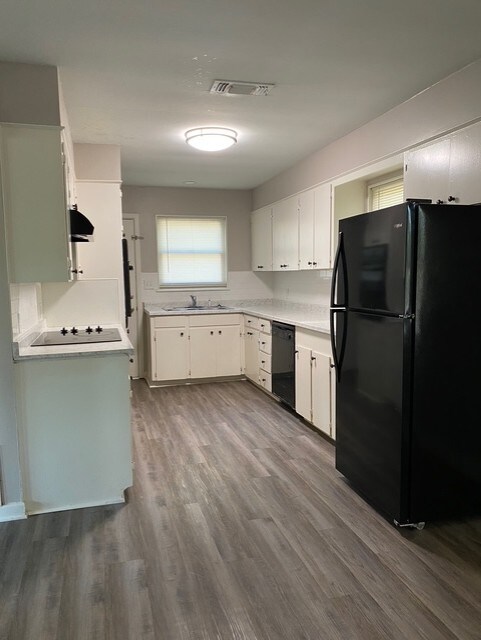 Foto del edificio - 3702 Sabine Ave