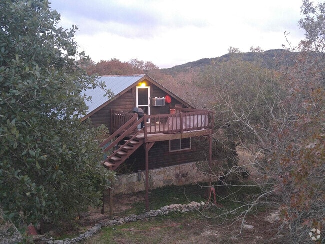 Building Photo - 2207 Peyton Colony Rd