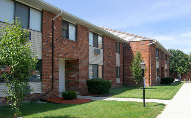 Foto del edificio - Woodland Manor Apartments