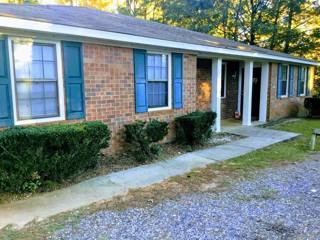 Primary Photo - 109 Samarya Ln