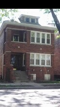 Building Photo - 3827 S Damen Ave
