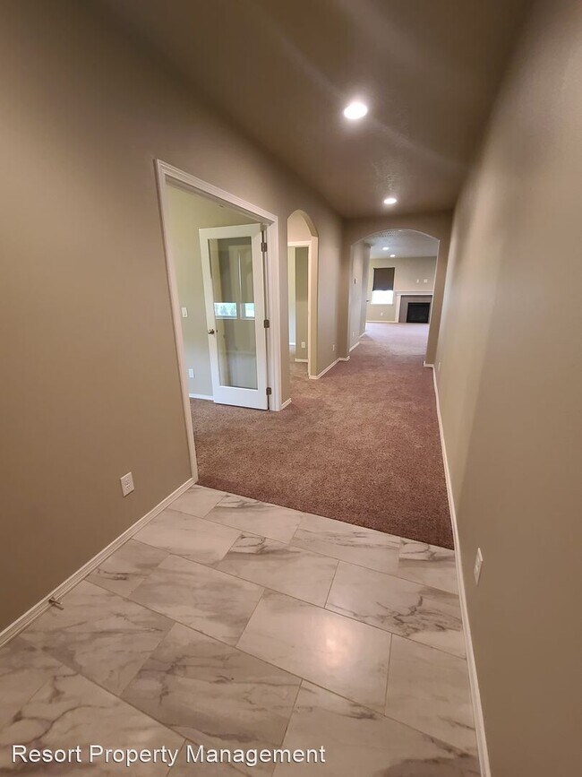 Foto del edificio - 3 br, 2 bath House - 6184 W Alliance St