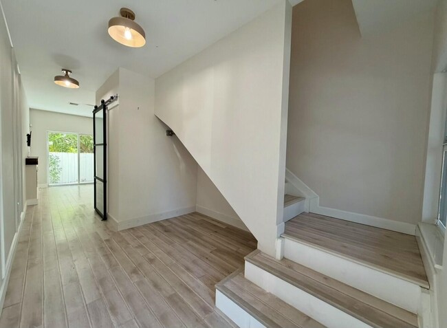 Foto del edificio - 1035 NW 2nd Ave