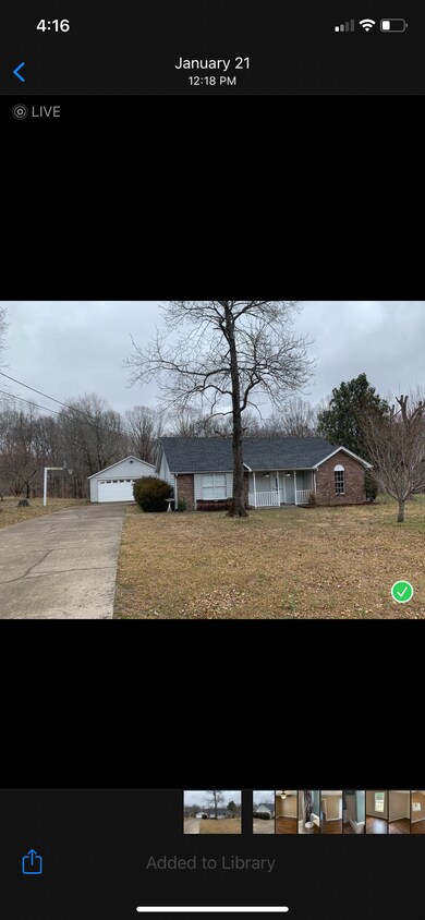 Front of house from roadway - 1005 Willowbank Ct
