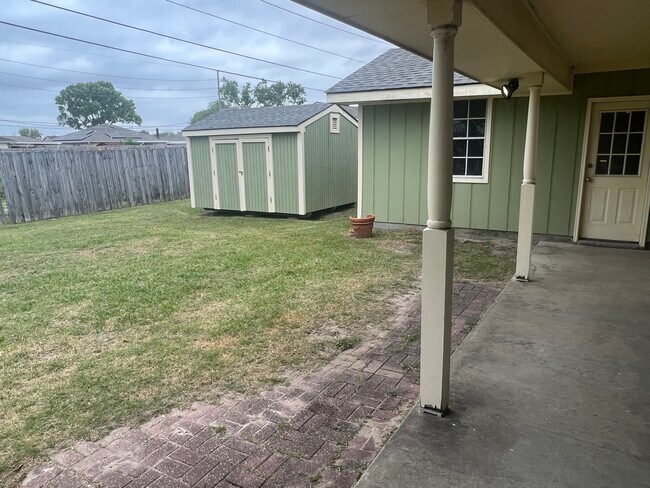 Back yard - 3227 Tulane Dr