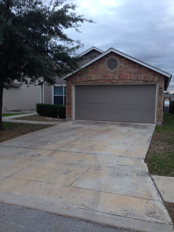 9206 Blazer Place, San Antonio, TX 78245 House for Rent in San