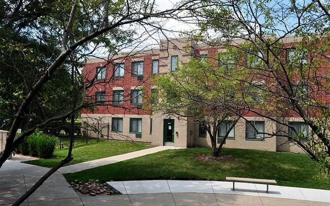 Building Photo - 1355 S Blue Island Ave