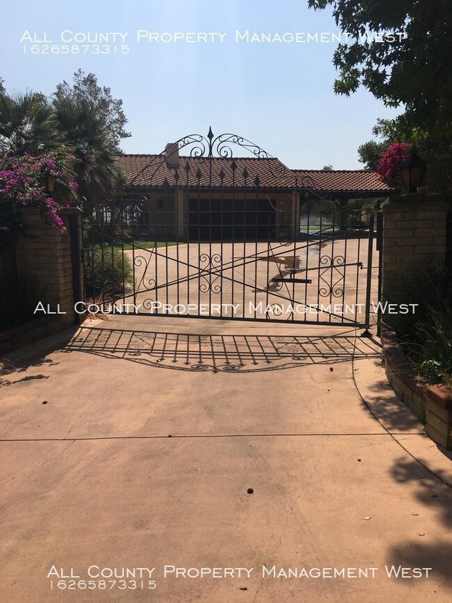 Foto del edificio - 3 Bedrooms 2.5 Bathrooms