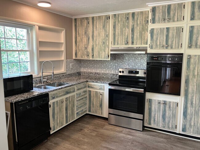 Foto del edificio - Beautifully Renovated Home for Rent in Americus