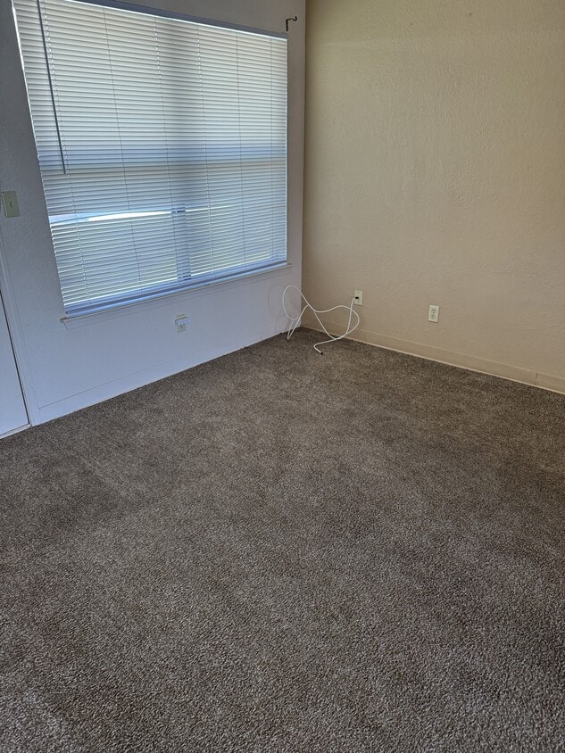 Foto del edificio - 13340 Horizon Blvd