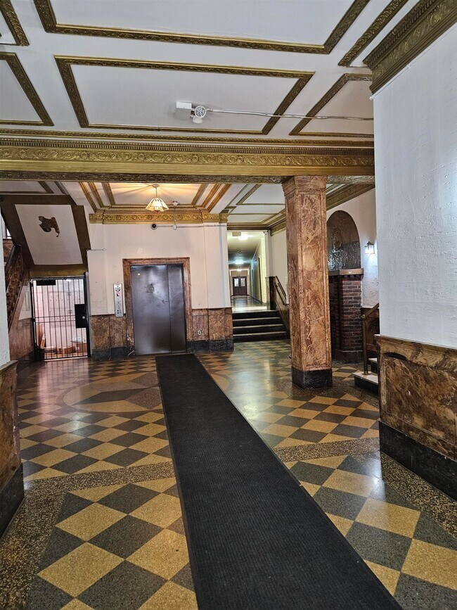 Foto del edificio - 821 Bergen Ave