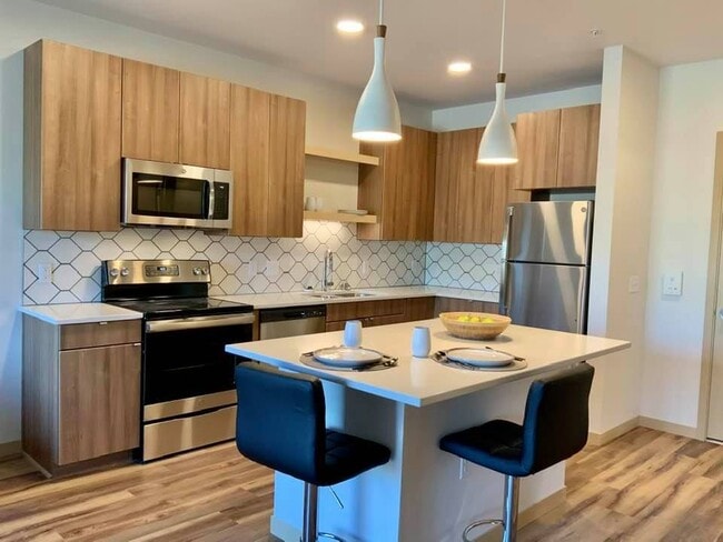 Building Photo - The Philben