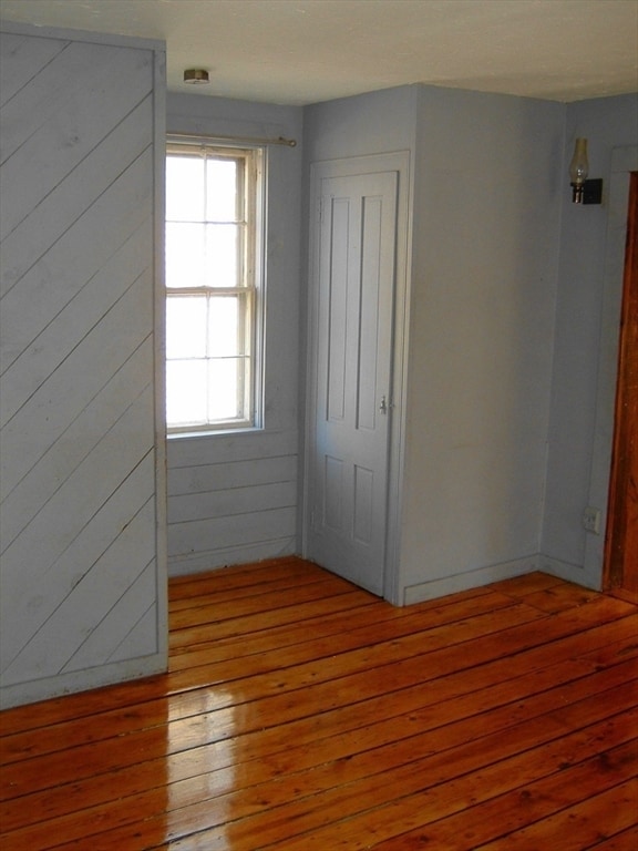 Building Photo - 128 Pleasant St