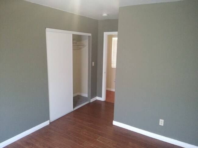 Building Photo - 9607 Croesus Ave