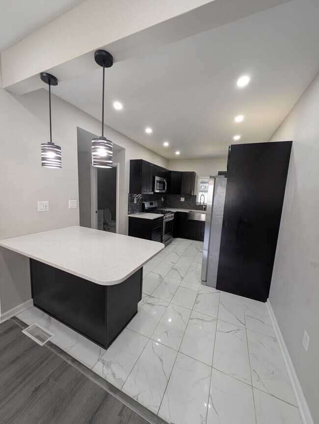 Building Photo - 3Bed/2 Bath Home in Southside -- Available NOW!
