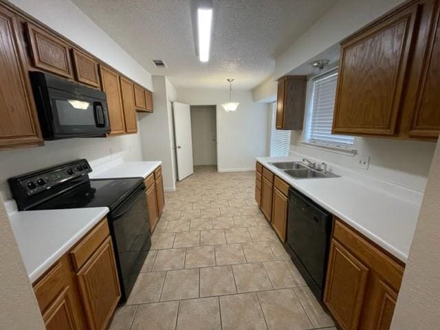 Foto del edificio - 5800 Stone Meadow Ln