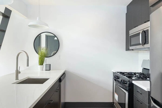 Foto del edificio - 340 E 117th St