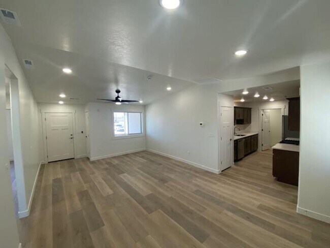 Foto del edificio - 3 bedroom- 2 bath 4 Plex - Brand New Construction