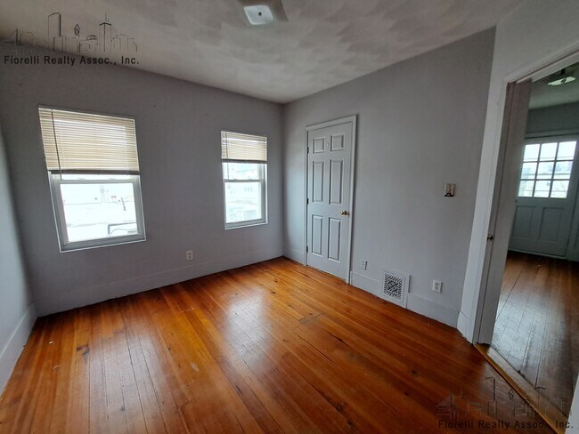 Foto del edificio - 50 Clark St