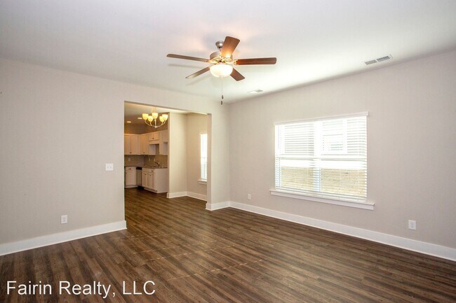 Building Photo - 3 br, 2 bath House - 4055 Ashely Drive