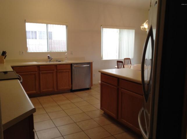 Foto del edificio - 7457 S Kachina Dr